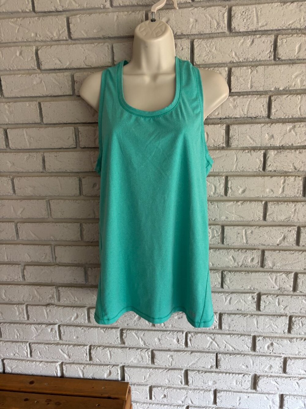 DSG Women’s Green Racerback Tank Top XL